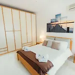 Dreams Ferienvilla By Interhome 根纳迪